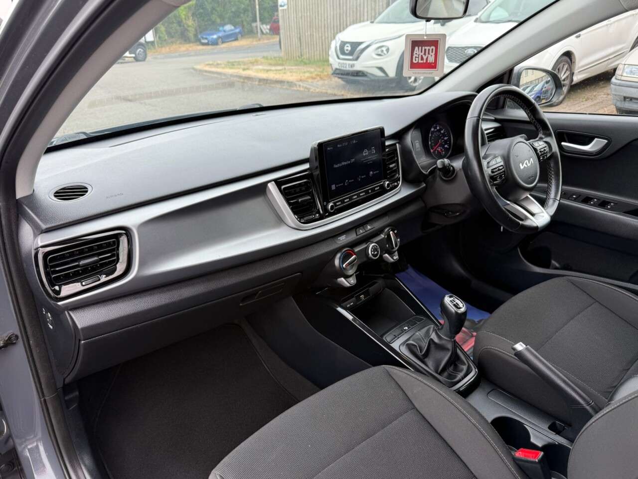 2021 KIA RIO 2021 KIA RIO