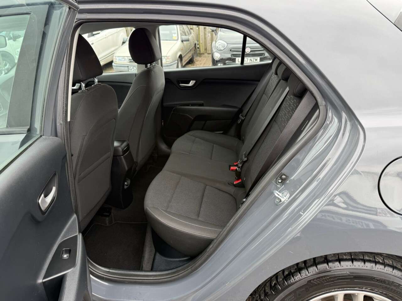 2021 KIA RIO 2021 KIA RIO