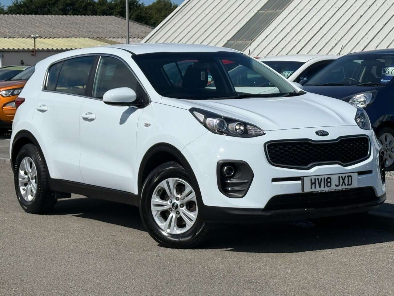 A 2018 KIA SPORTAGE 1.6 GDi 1 SUV 5dr Petrol Manual Euro 6 (s/s) (130 bhp) A 2018 KIA SPORTAGE 1.6 GDi 1 SUV 5dr Petrol Manual Euro 6 (s/s) (130 bhp)
