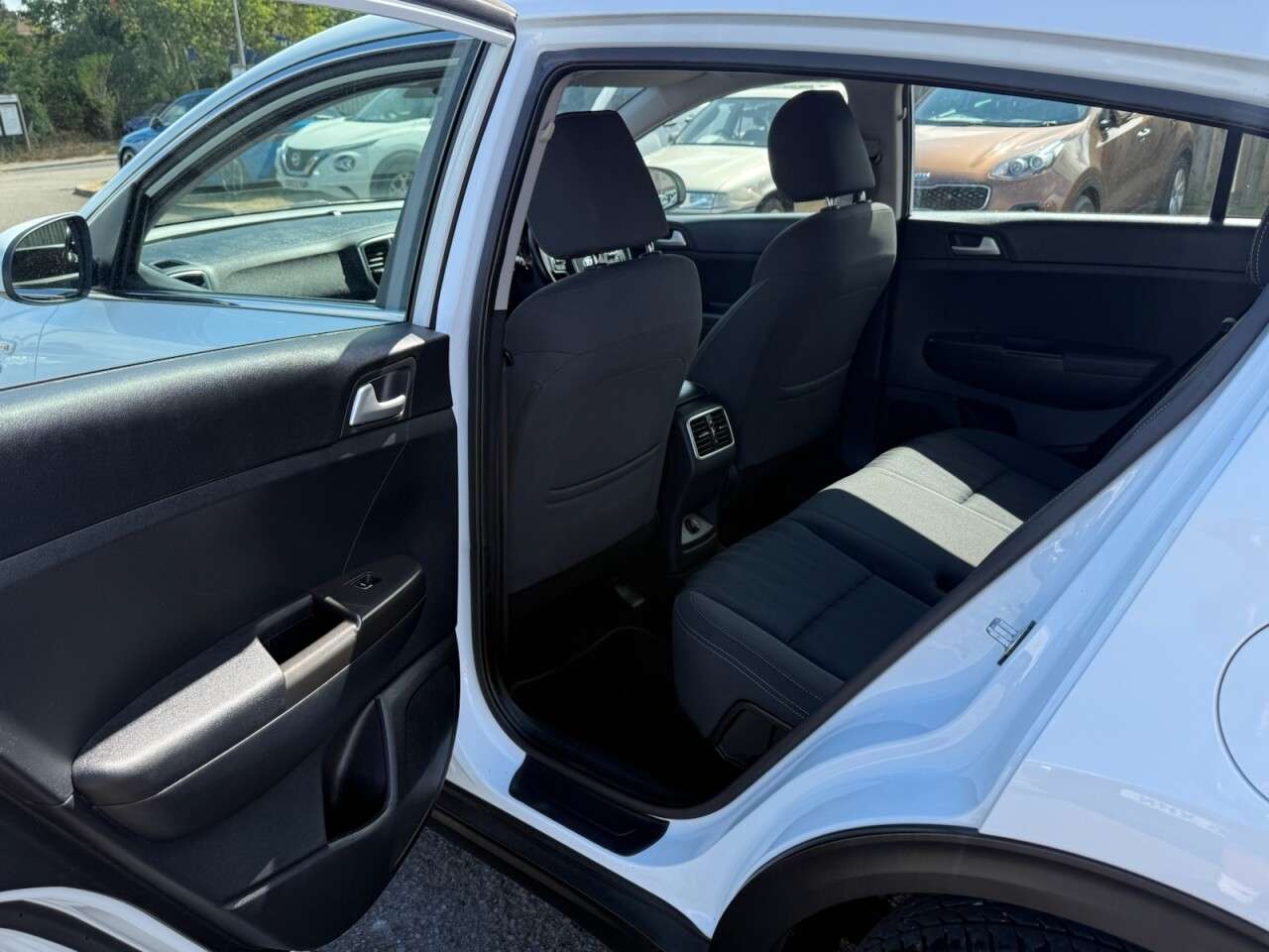 2018 KIA SPORTAGE 2018 KIA SPORTAGE