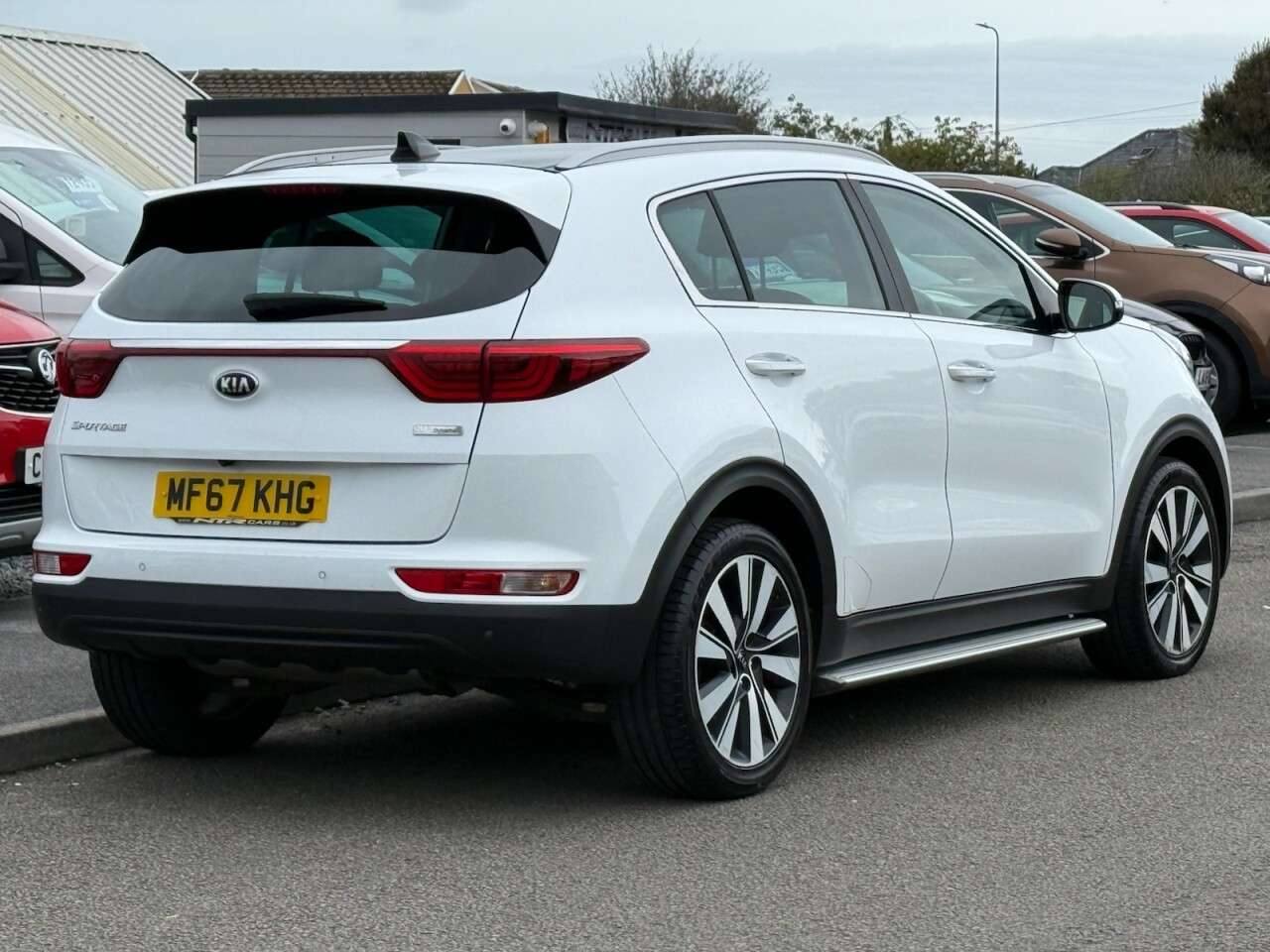 A 2017 KIA SPORTAGE 1.7 CRDi 3 SUV 5dr Diesel DCT Euro 6 (s/s) (139 bhp) A 2017 KIA SPORTAGE 1.7 CRDi 3 SUV 5dr Diesel DCT Euro 6 (s/s) (139 bhp)