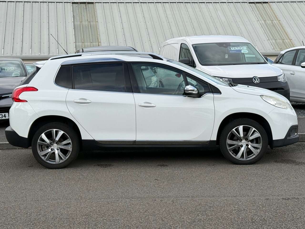 A 2015 PEUGEOT 2008 1.6 BlueHDi Feline SUV 5dr Diesel Manual Euro 6 (s/s) (Mistral) (120 ps) A 2015 PEUGEOT 2008 1.6 BlueHDi Feline SUV 5dr Diesel Manual Euro 6 (s/s) (Mistral) (120 ps)