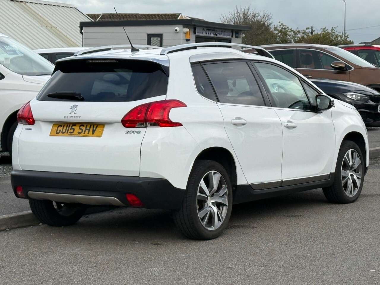 A 2015 PEUGEOT 2008 1.6 BlueHDi Feline SUV 5dr Diesel Manual Euro 6 (s/s) (Mistral) (120 ps) A 2015 PEUGEOT 2008 1.6 BlueHDi Feline SUV 5dr Diesel Manual Euro 6 (s/s) (Mistral) (120 ps)