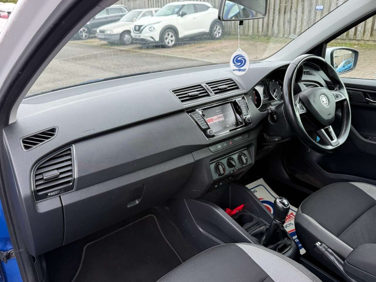 2017 SKODA FABIA 2017 SKODA FABIA