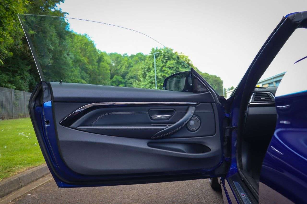 2019 BMW M4 2019 BMW M4