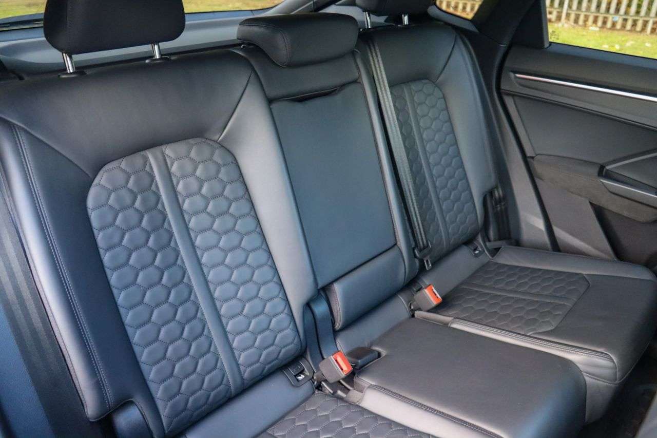 2020 AUDI RS Q3 2020 AUDI RS Q3