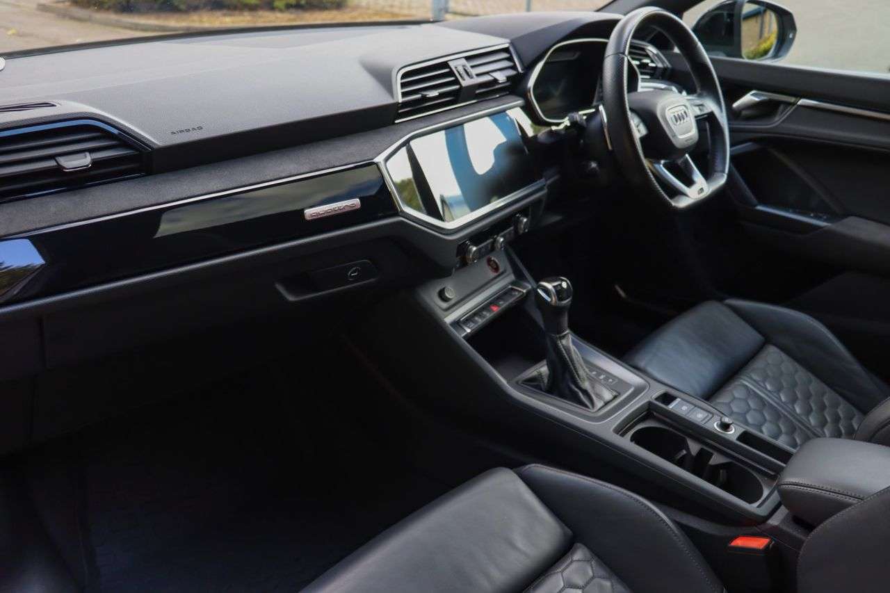 2020 AUDI RS Q3 2020 AUDI RS Q3