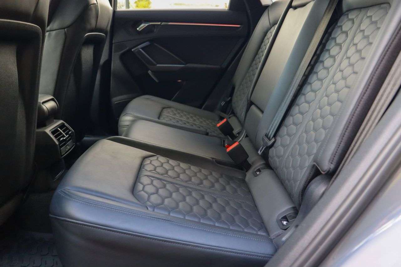 2020 AUDI RS Q3 2020 AUDI RS Q3