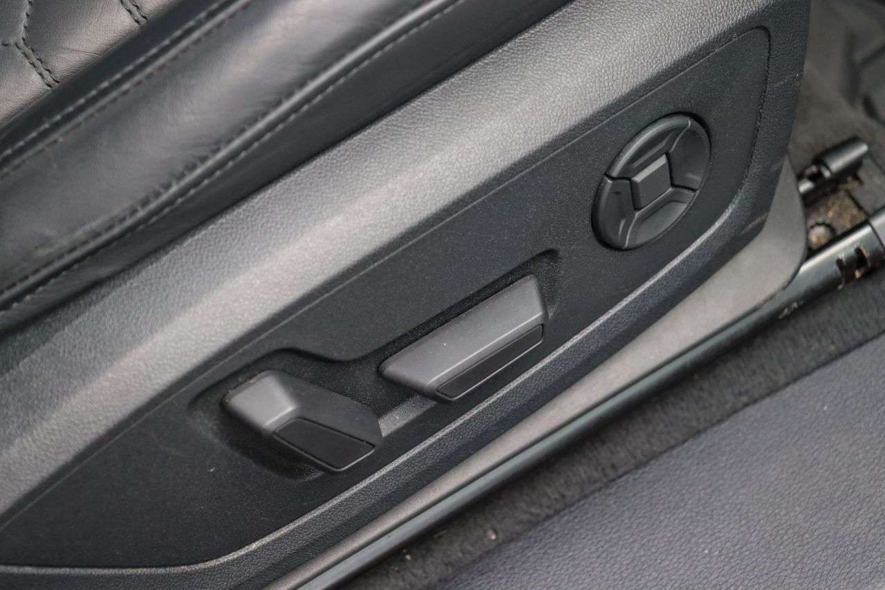 2020 AUDI RS Q3 2020 AUDI RS Q3