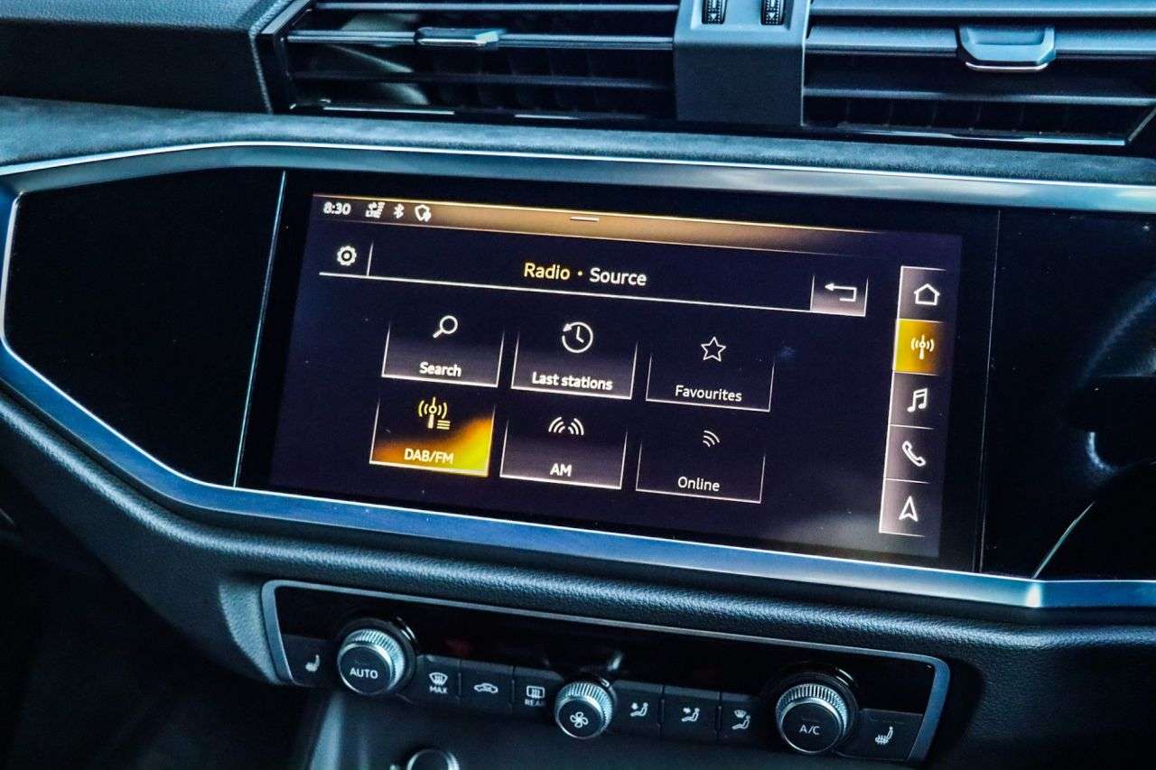 2020 AUDI RS Q3 2020 AUDI RS Q3