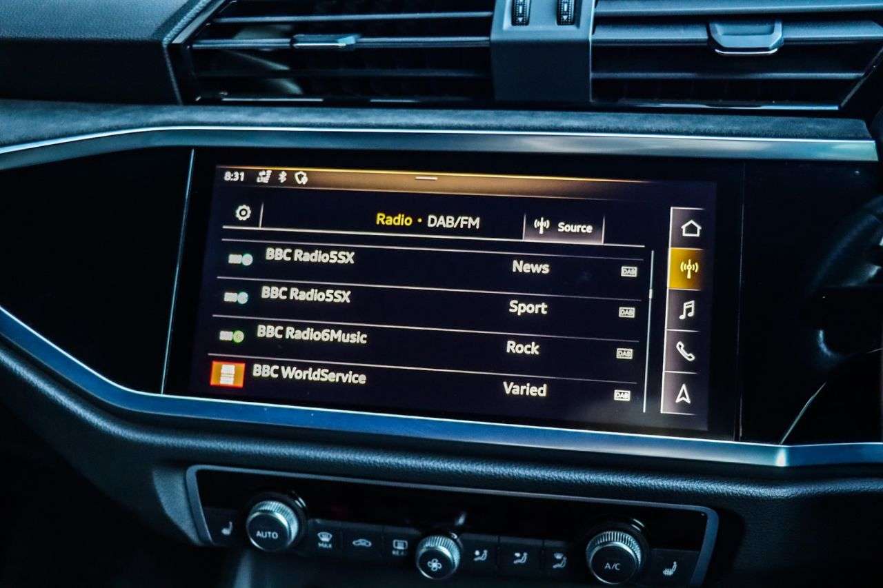 2020 AUDI RS Q3 2020 AUDI RS Q3