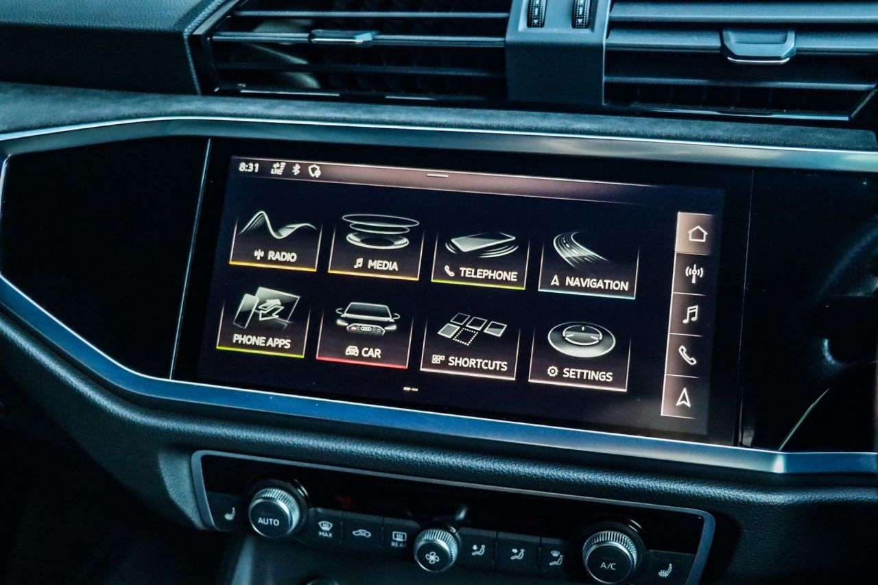 2020 AUDI RS Q3 2020 AUDI RS Q3