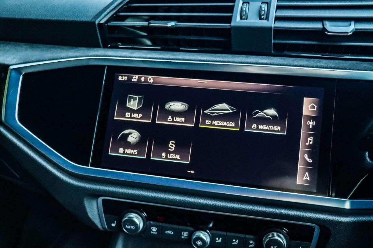 2020 AUDI RS Q3 2020 AUDI RS Q3