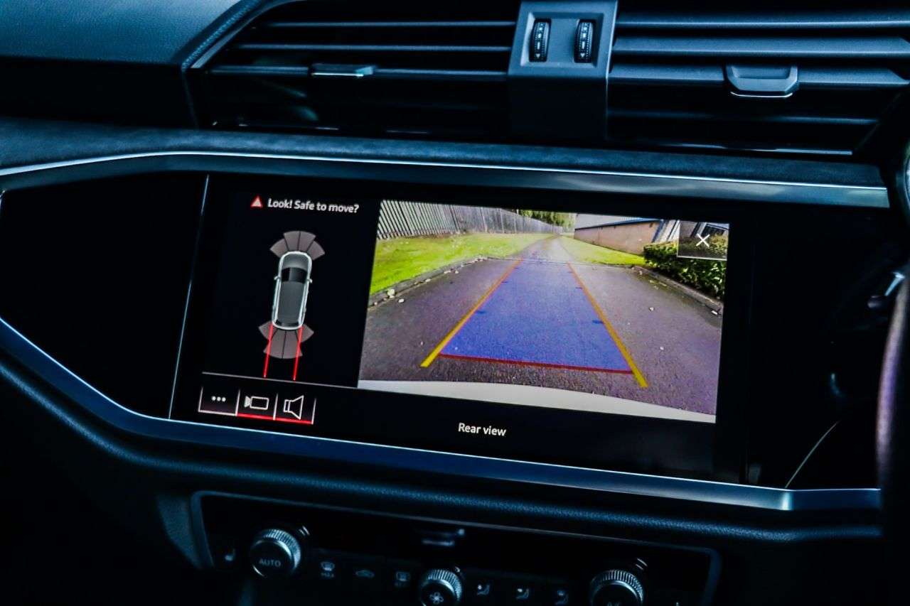 2020 AUDI RS Q3 2020 AUDI RS Q3