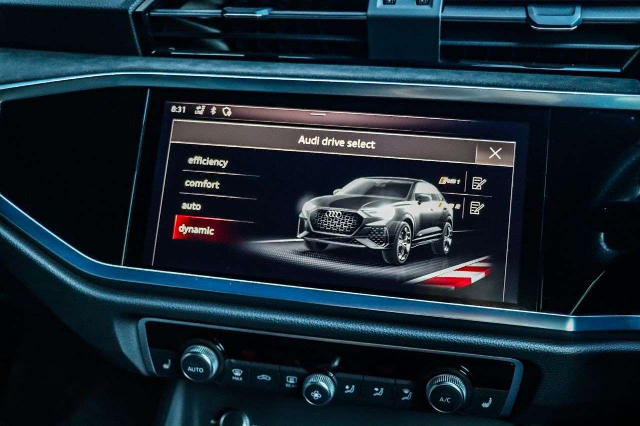 2020 AUDI RS Q3 2020 AUDI RS Q3