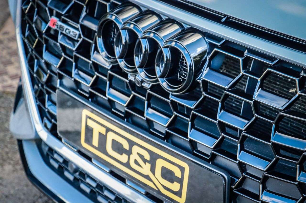 2020 AUDI RS Q3 2020 AUDI RS Q3