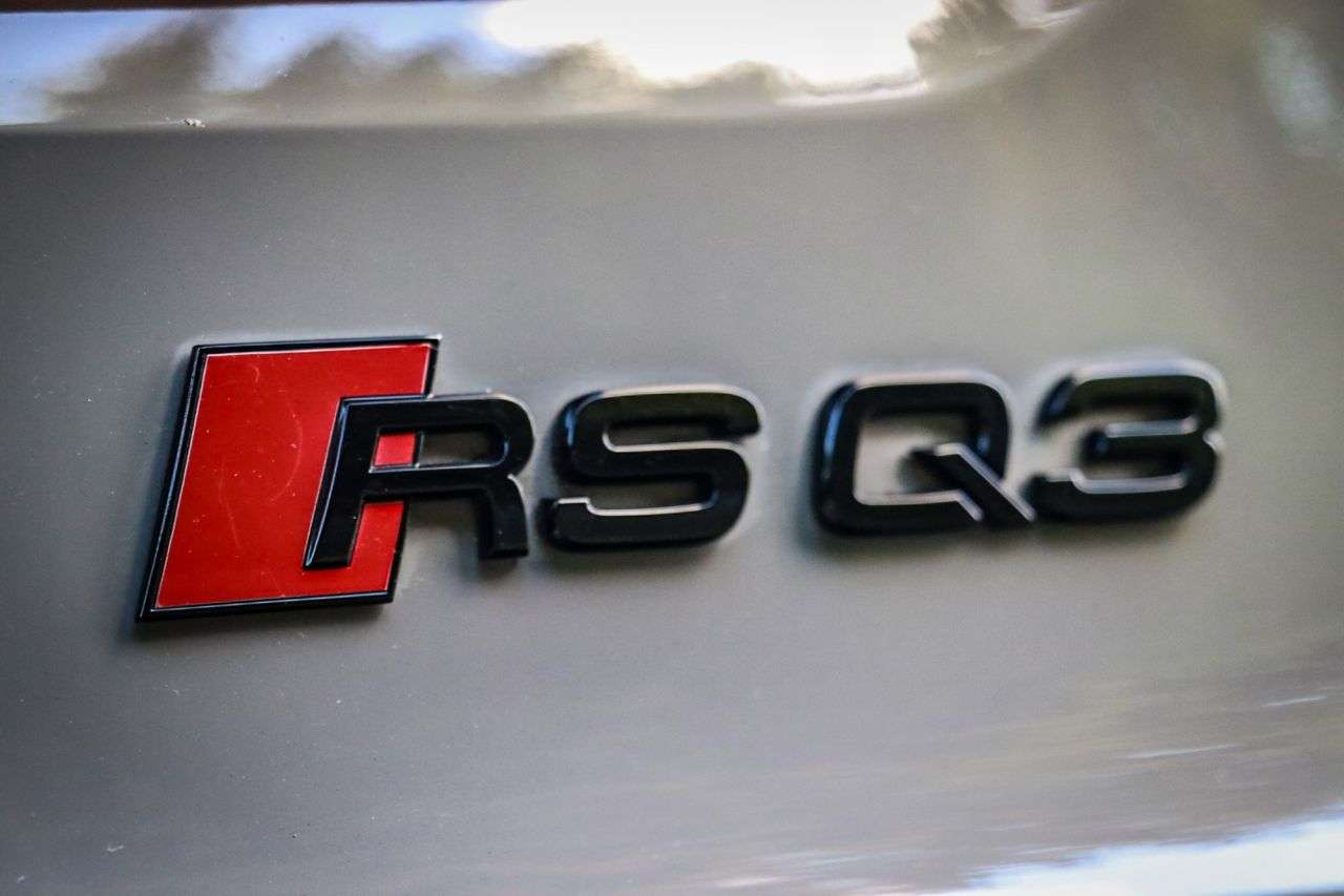 2020 AUDI RS Q3 2020 AUDI RS Q3