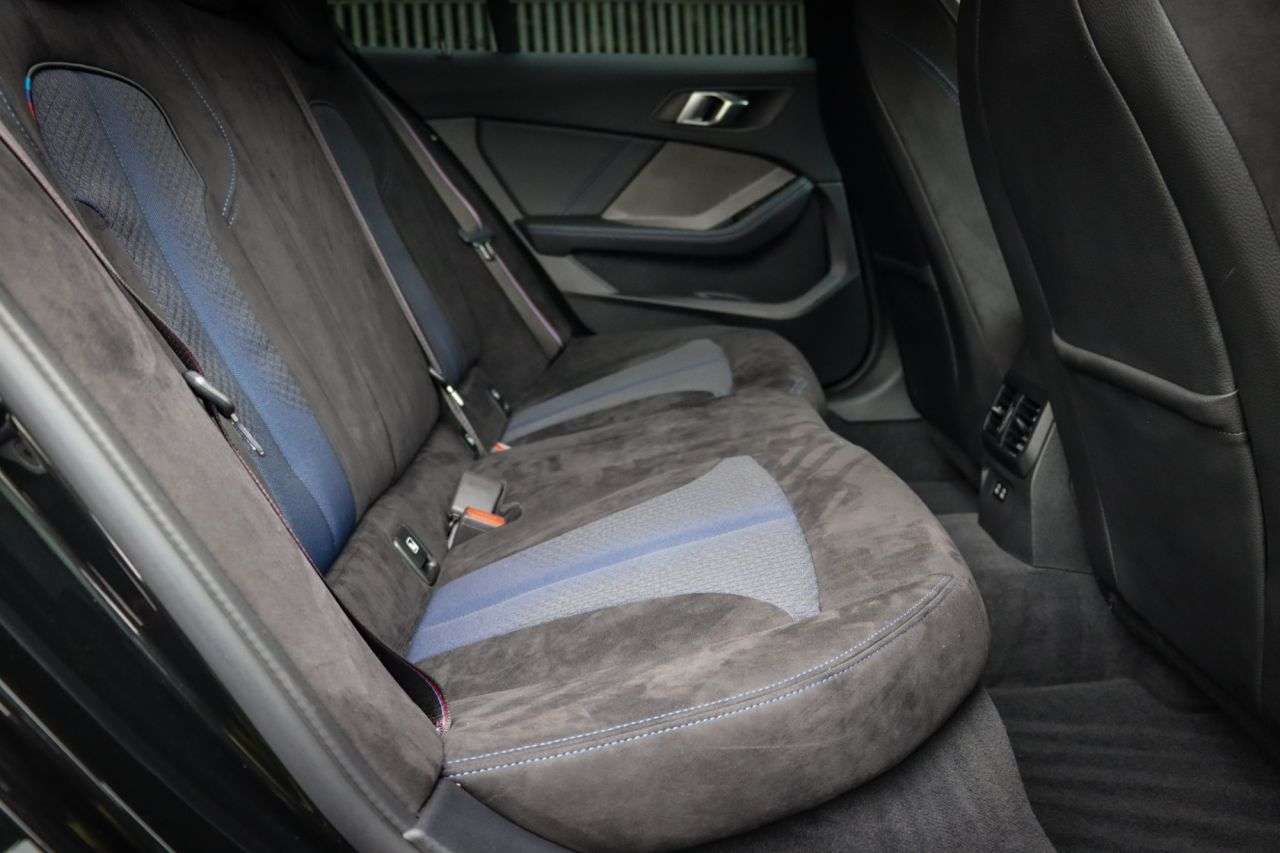 2024 BMW 1 SERIES 2024 BMW 1 SERIES