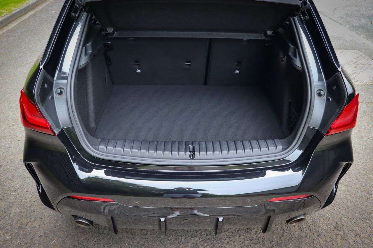 2024 BMW 1 SERIES 2024 BMW 1 SERIES