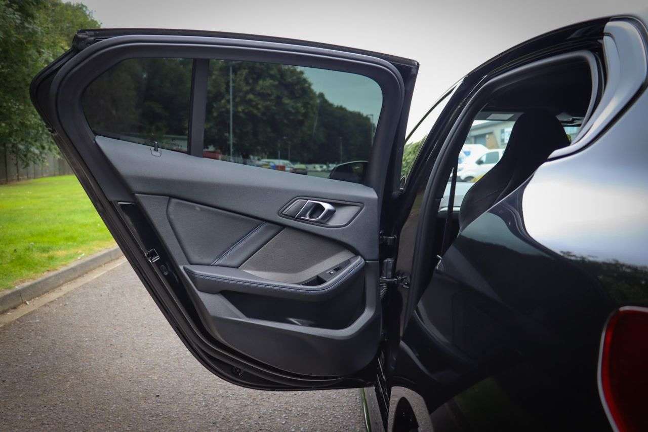 2024 BMW 1 SERIES 2024 BMW 1 SERIES