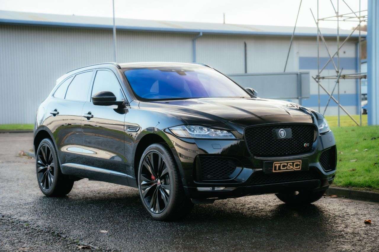 2016 JAGUAR F-PACE 2016 JAGUAR F-PACE