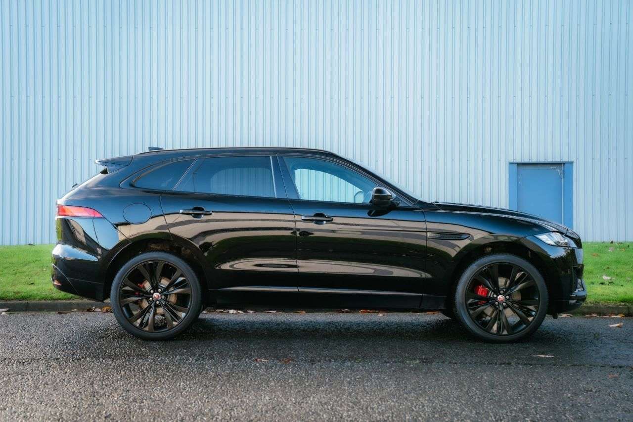 2016 JAGUAR F-PACE 2016 JAGUAR F-PACE