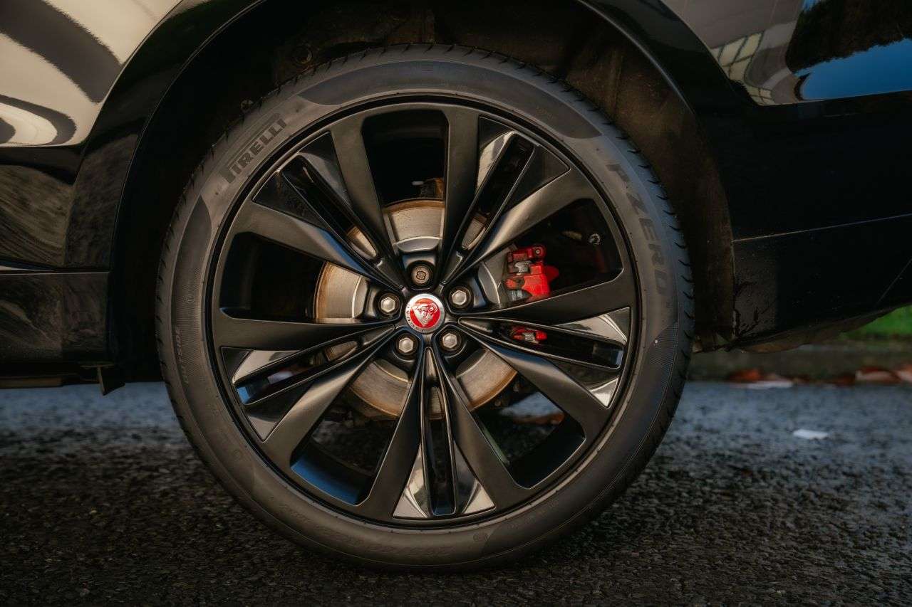 2016 JAGUAR F-PACE 2016 JAGUAR F-PACE