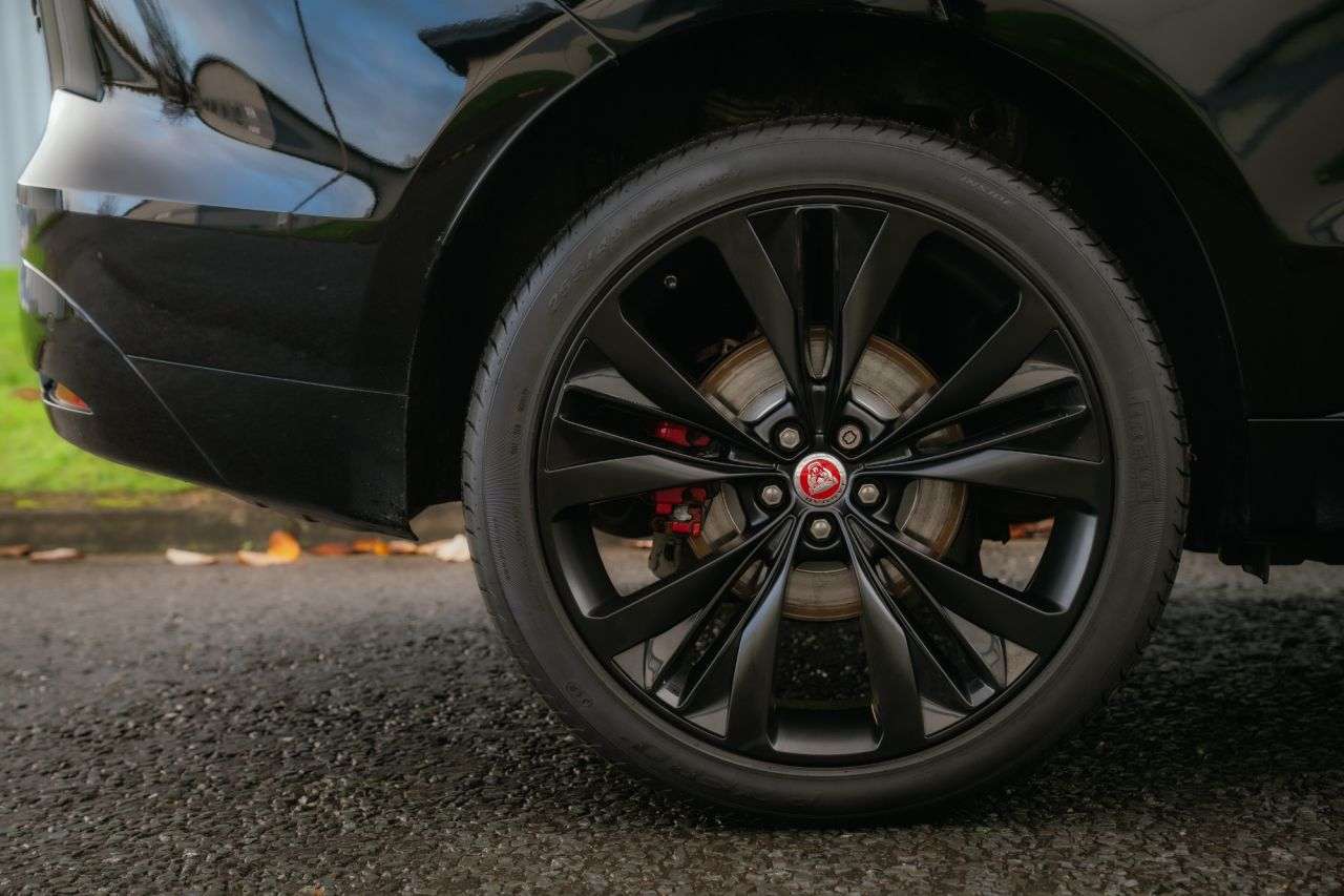 2016 JAGUAR F-PACE 2016 JAGUAR F-PACE