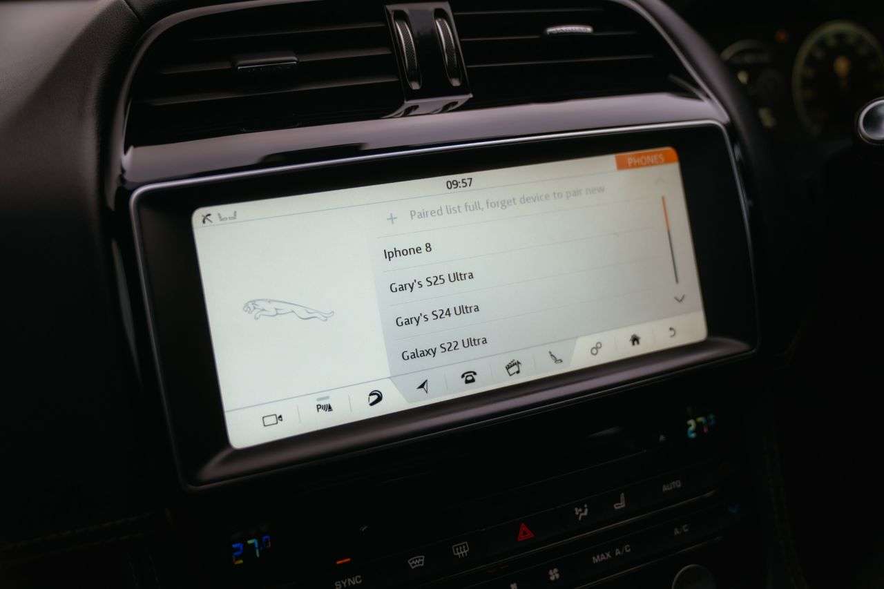 2016 JAGUAR F-PACE 2016 JAGUAR F-PACE