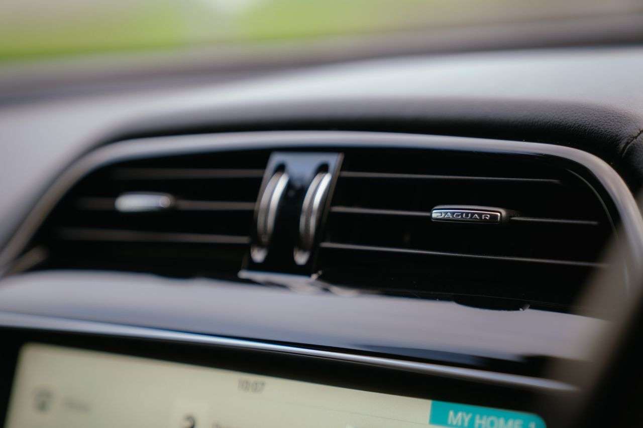 2016 JAGUAR F-PACE 2016 JAGUAR F-PACE