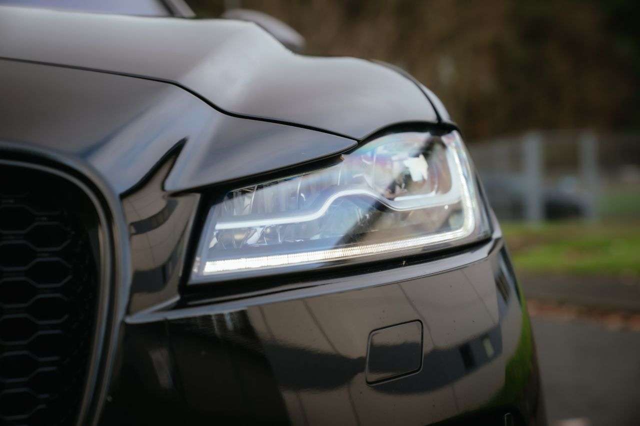 2016 JAGUAR F-PACE 2016 JAGUAR F-PACE