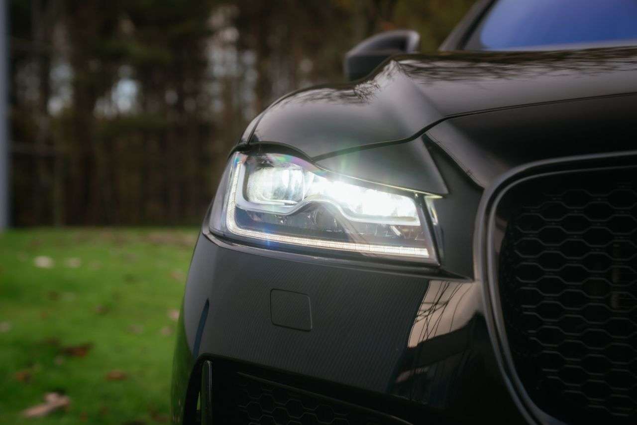 2016 JAGUAR F-PACE 2016 JAGUAR F-PACE