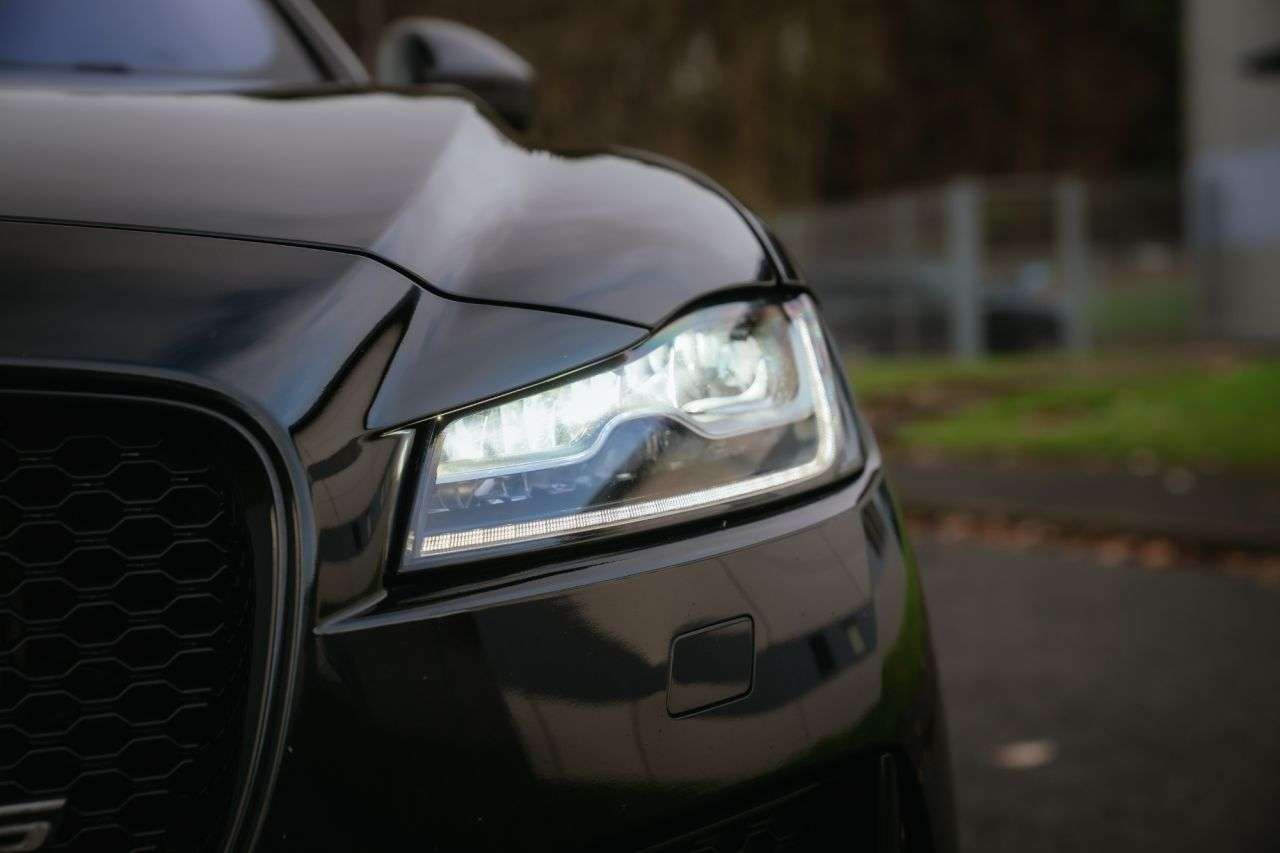 2016 JAGUAR F-PACE 2016 JAGUAR F-PACE