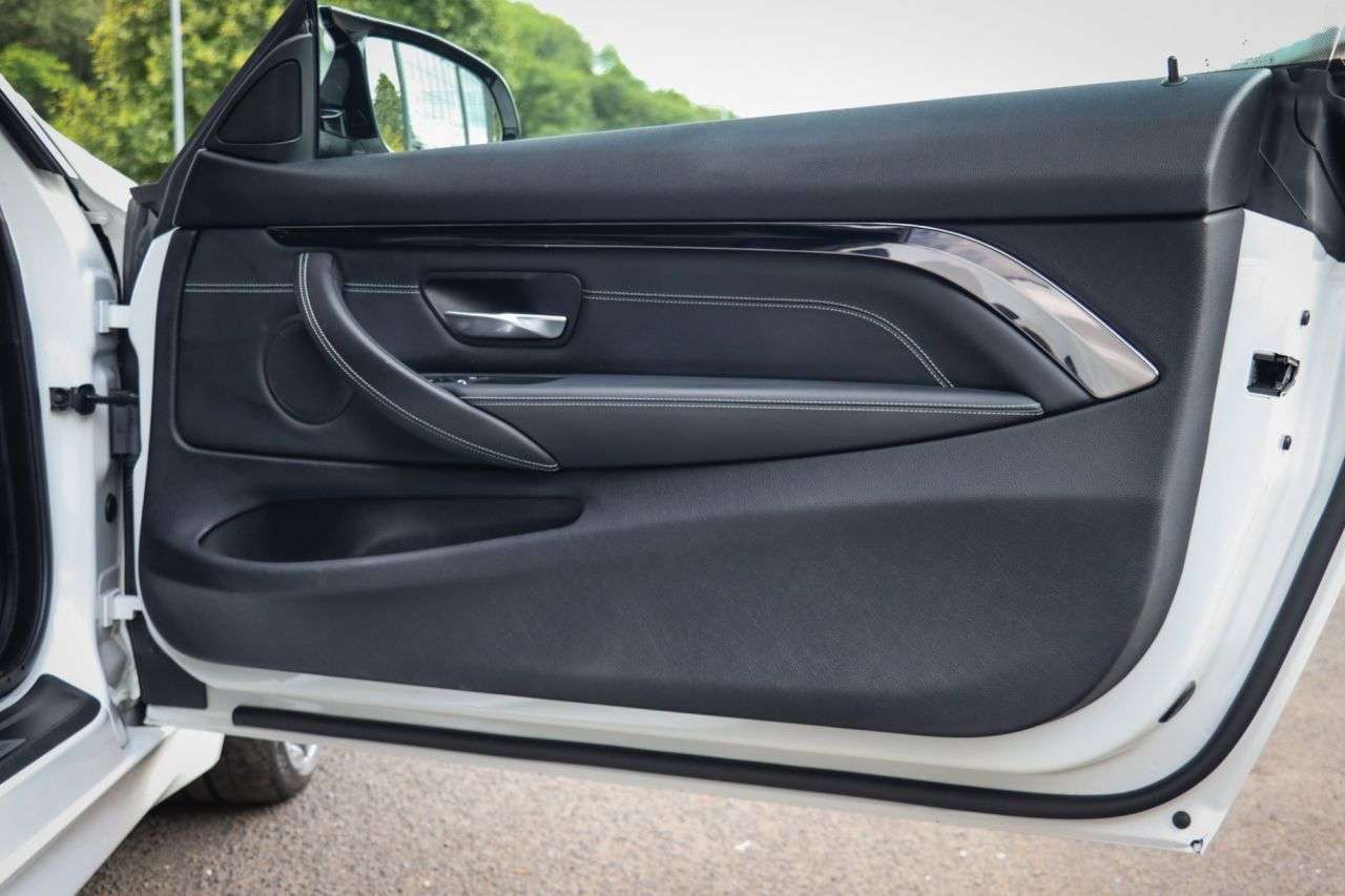 2020 BMW M4 2020 BMW M4