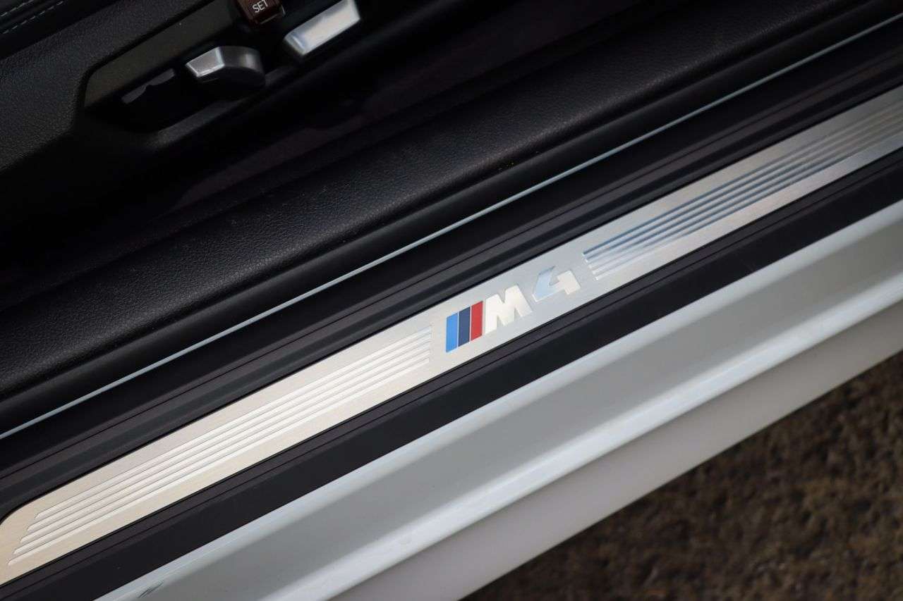 2020 BMW M4 2020 BMW M4