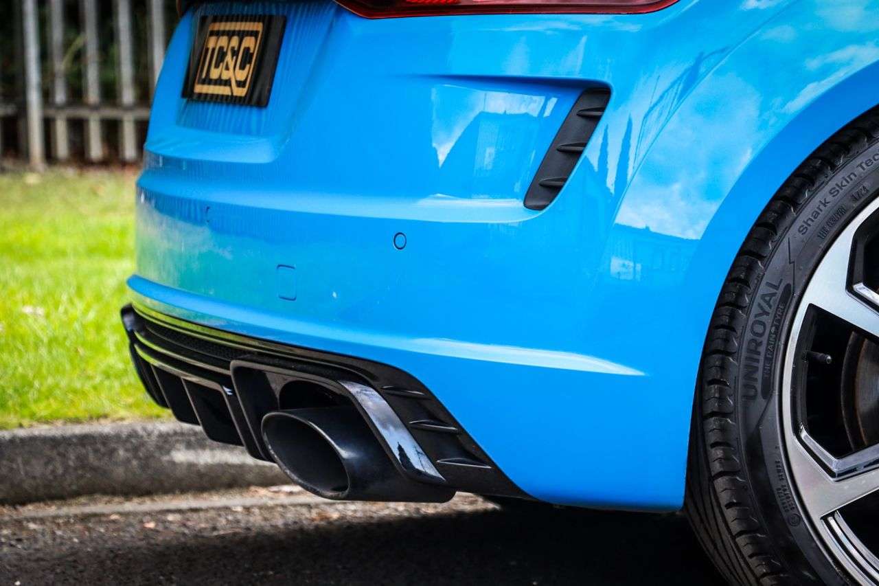 2019 AUDI TT RS 2019 AUDI TT RS