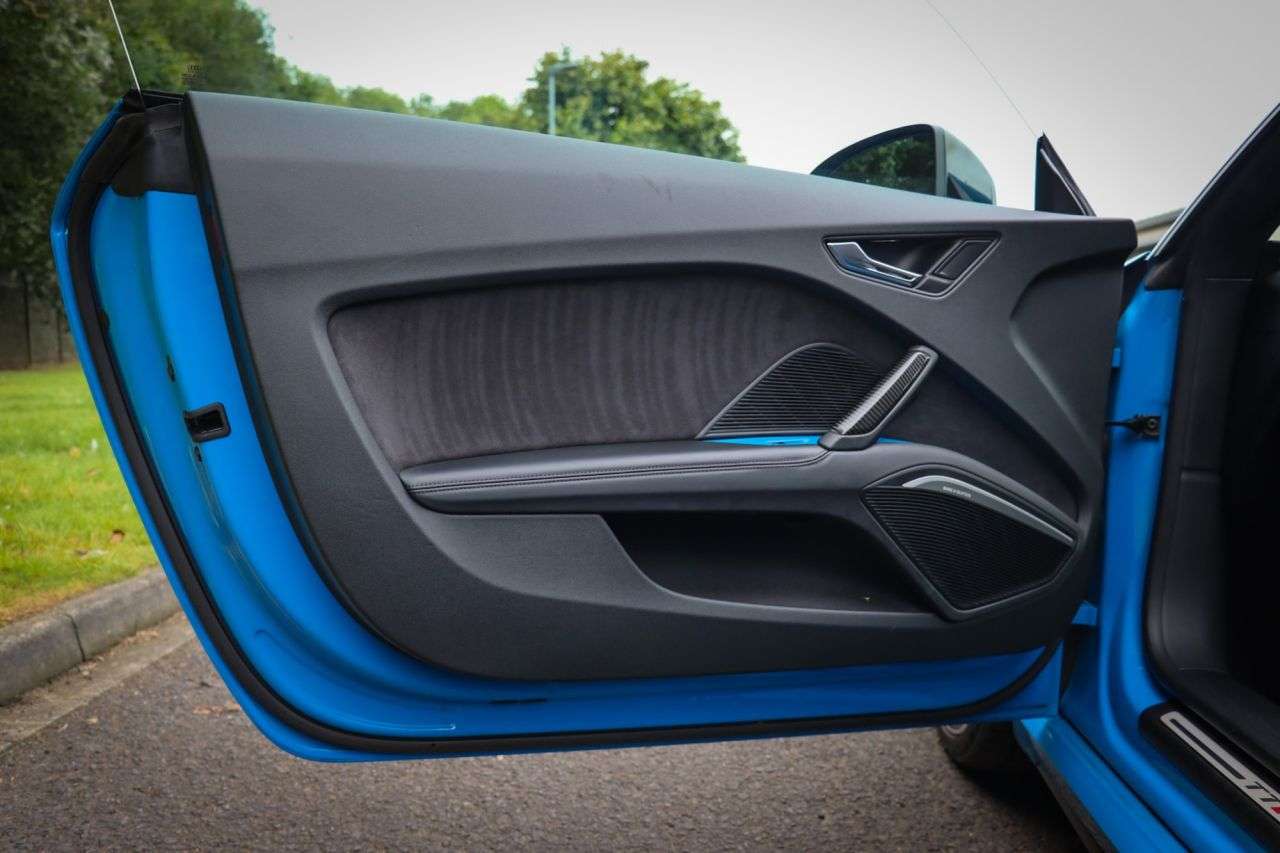 2019 AUDI TT RS 2019 AUDI TT RS