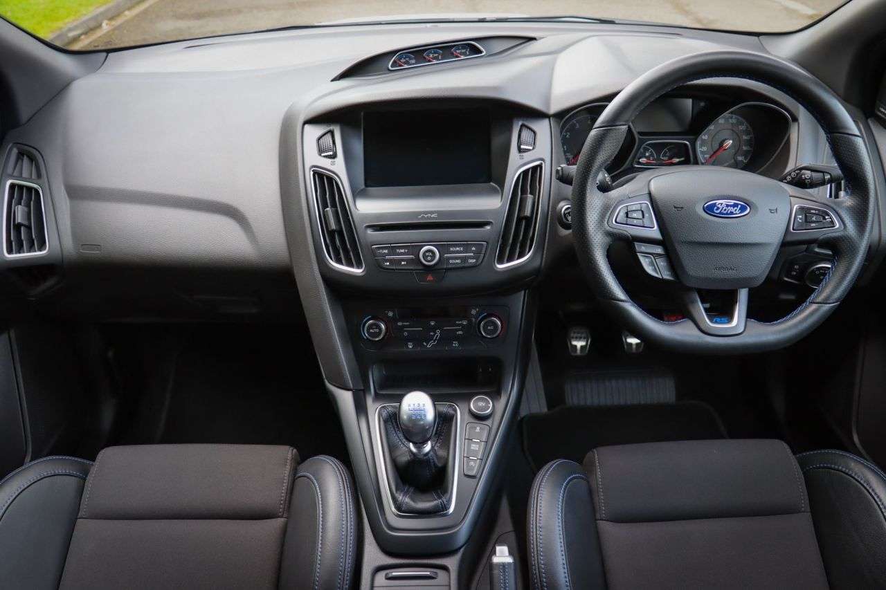 2017 FORD FOCUS 2017 FORD FOCUS