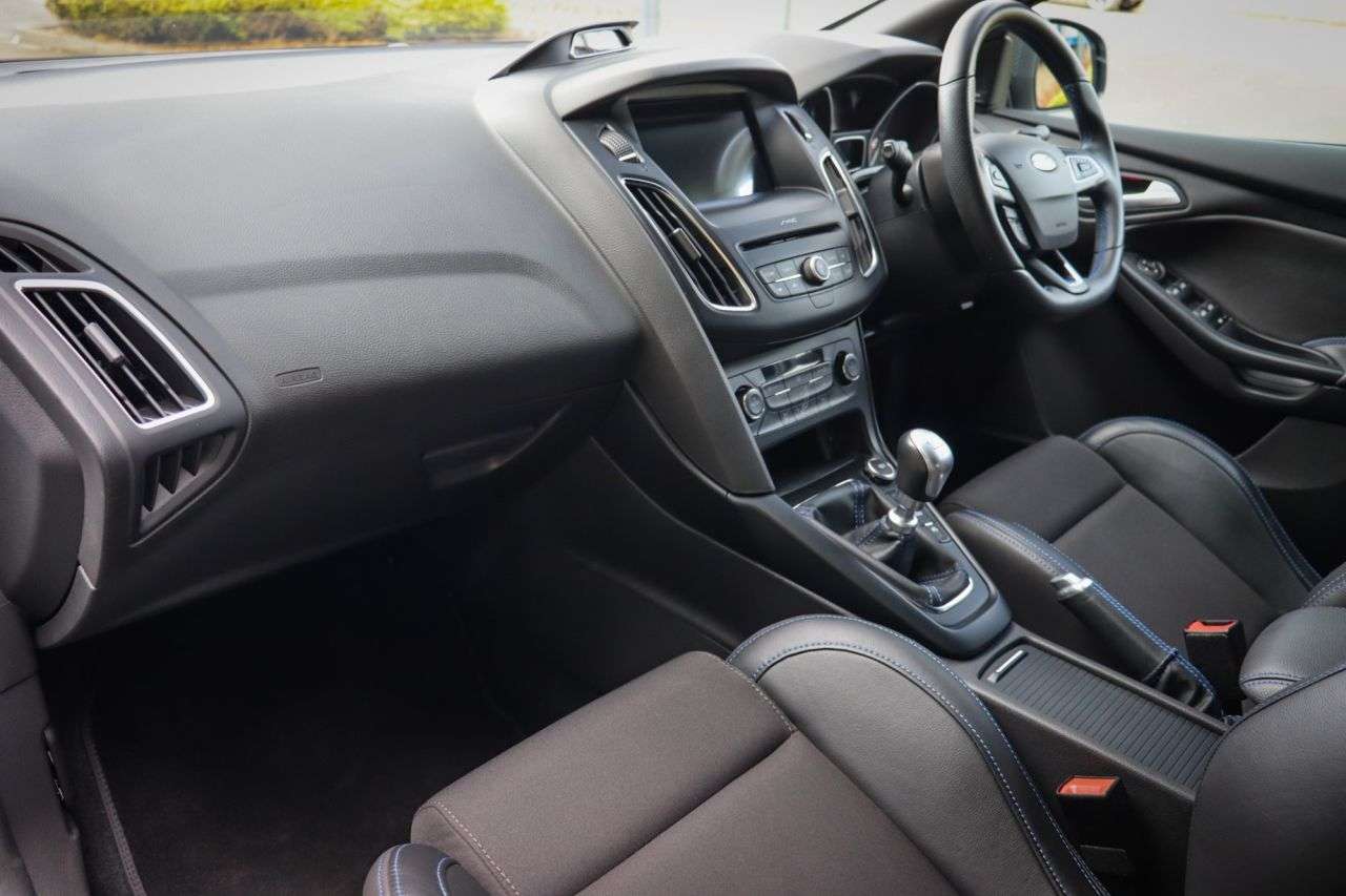 2017 FORD FOCUS 2017 FORD FOCUS