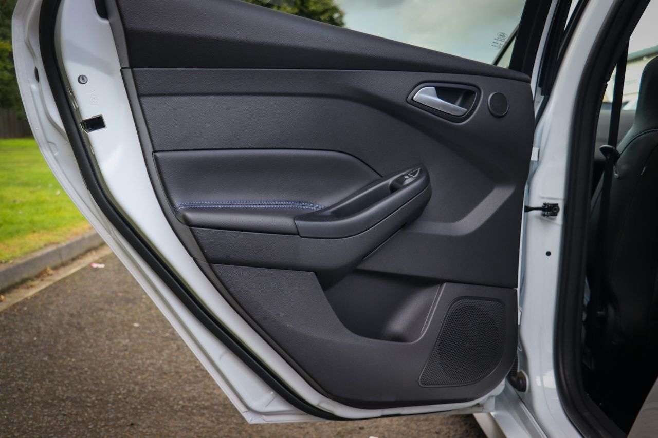 2017 FORD FOCUS 2017 FORD FOCUS