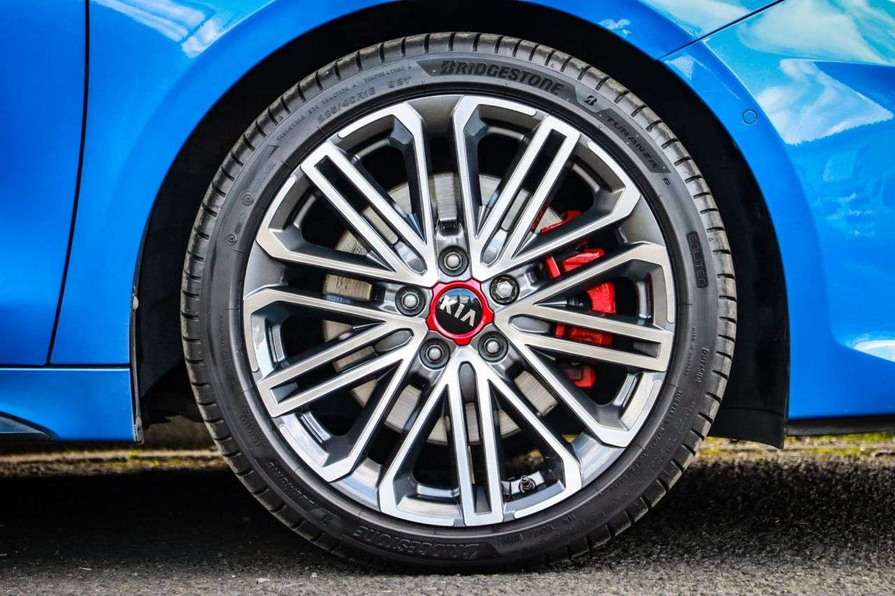 2021 KIA PROCEED 2021 KIA PROCEED