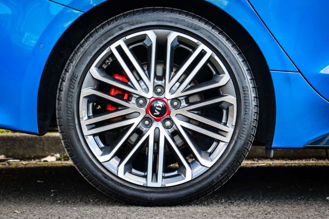 2021 KIA PROCEED 2021 KIA PROCEED