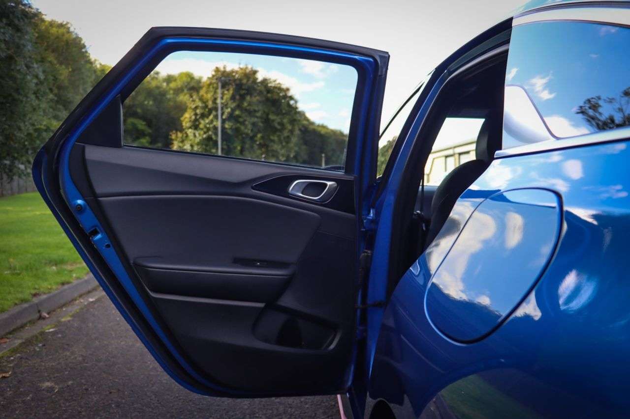 2021 KIA PROCEED 2021 KIA PROCEED