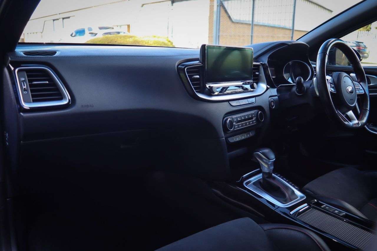 2021 KIA PROCEED 2021 KIA PROCEED