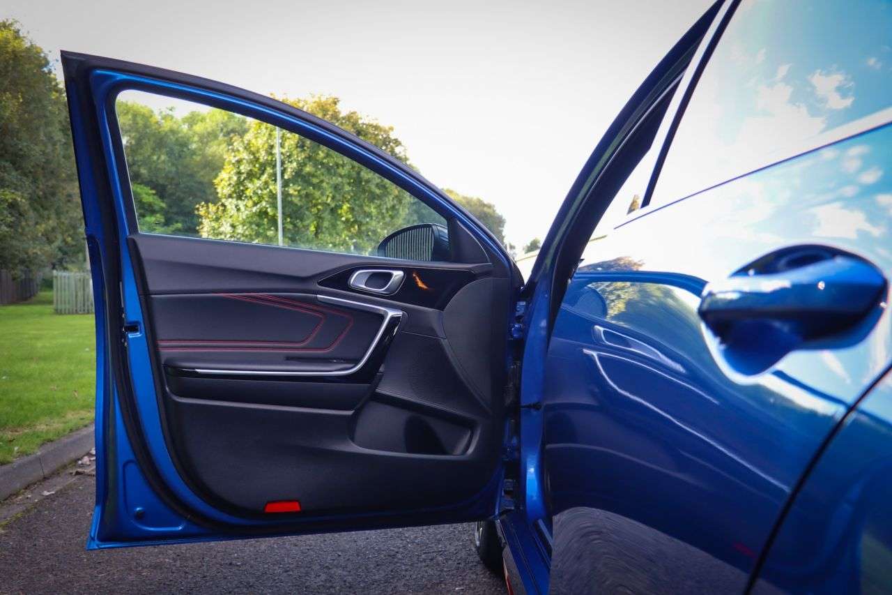 2021 KIA PROCEED 2021 KIA PROCEED