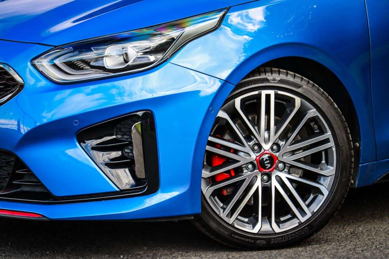 2021 KIA PROCEED 2021 KIA PROCEED