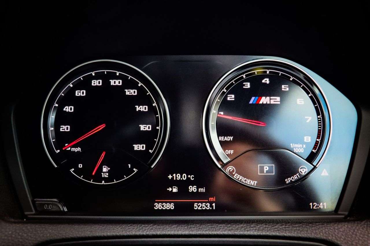 2019 BMW M2 2019 BMW M2