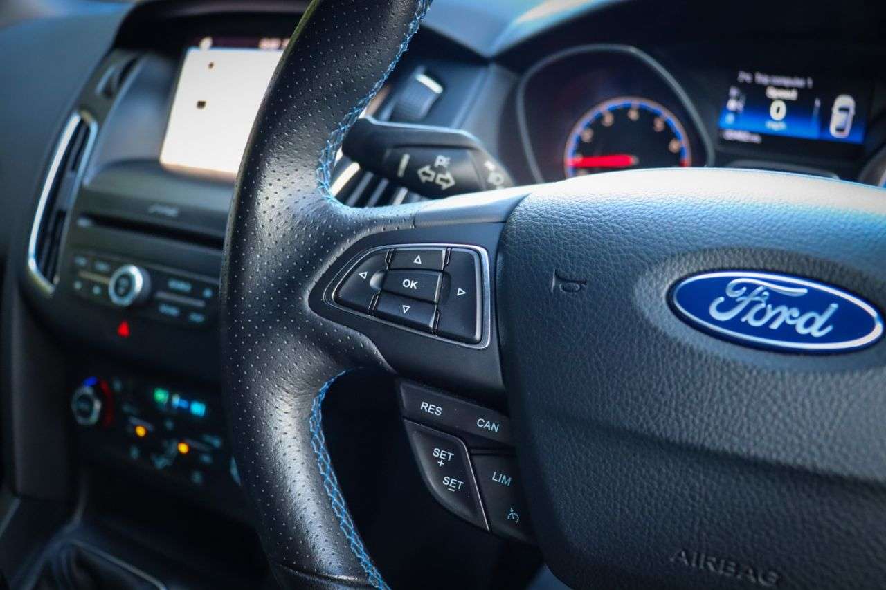 2017 FORD FOCUS 2017 FORD FOCUS