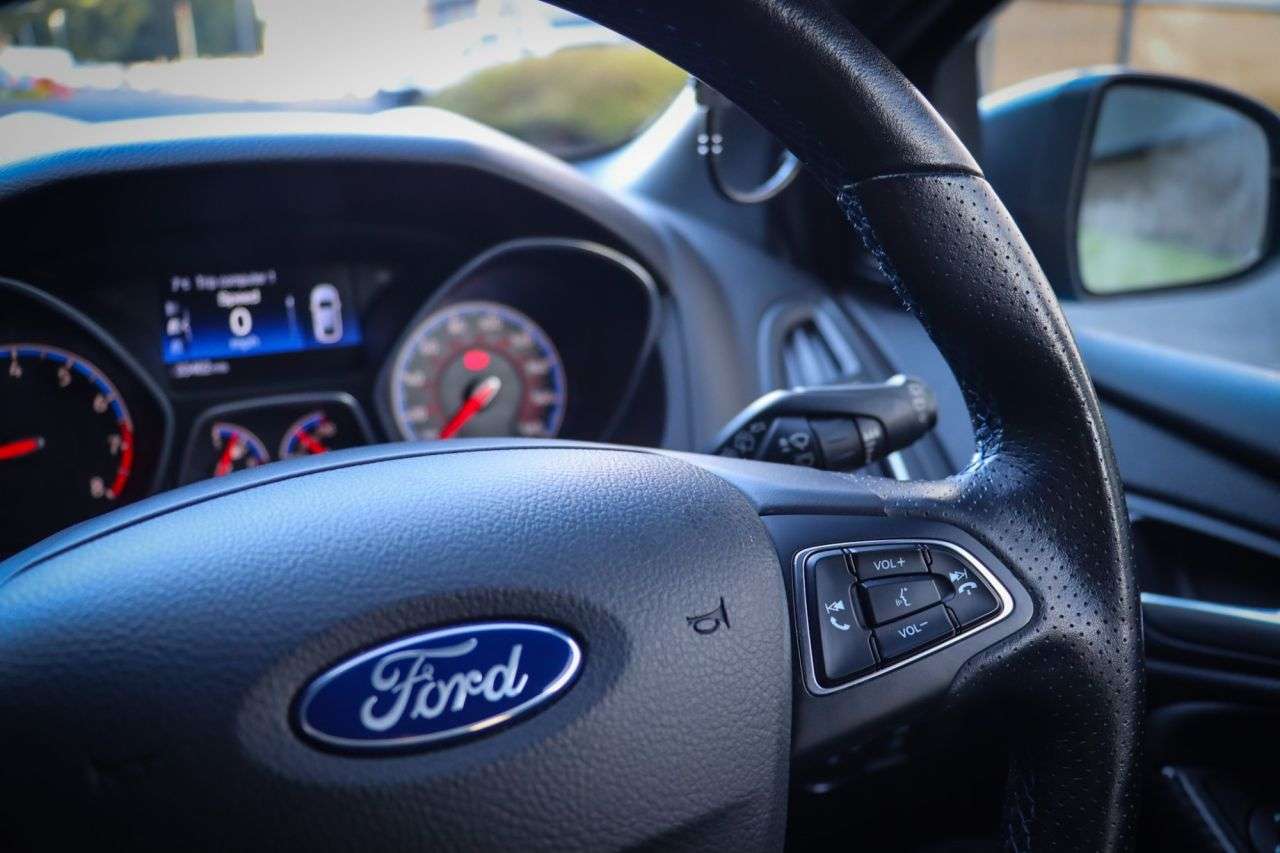 2017 FORD FOCUS 2017 FORD FOCUS