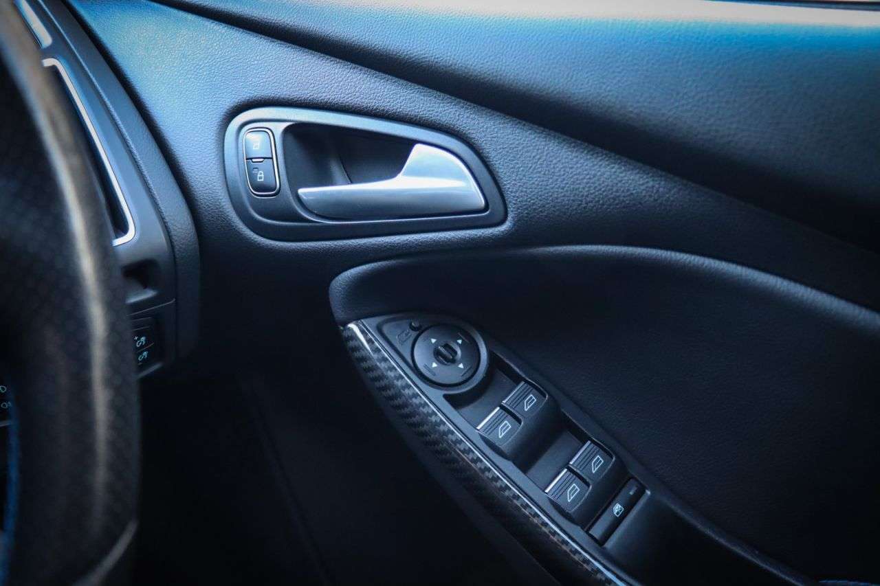 2017 FORD FOCUS 2017 FORD FOCUS